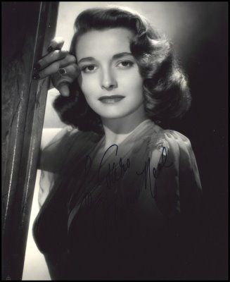  - Patricia_Neal_Auto_001